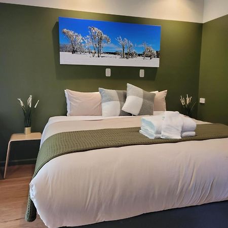 The Bright Motor Inn Экстерьер фото