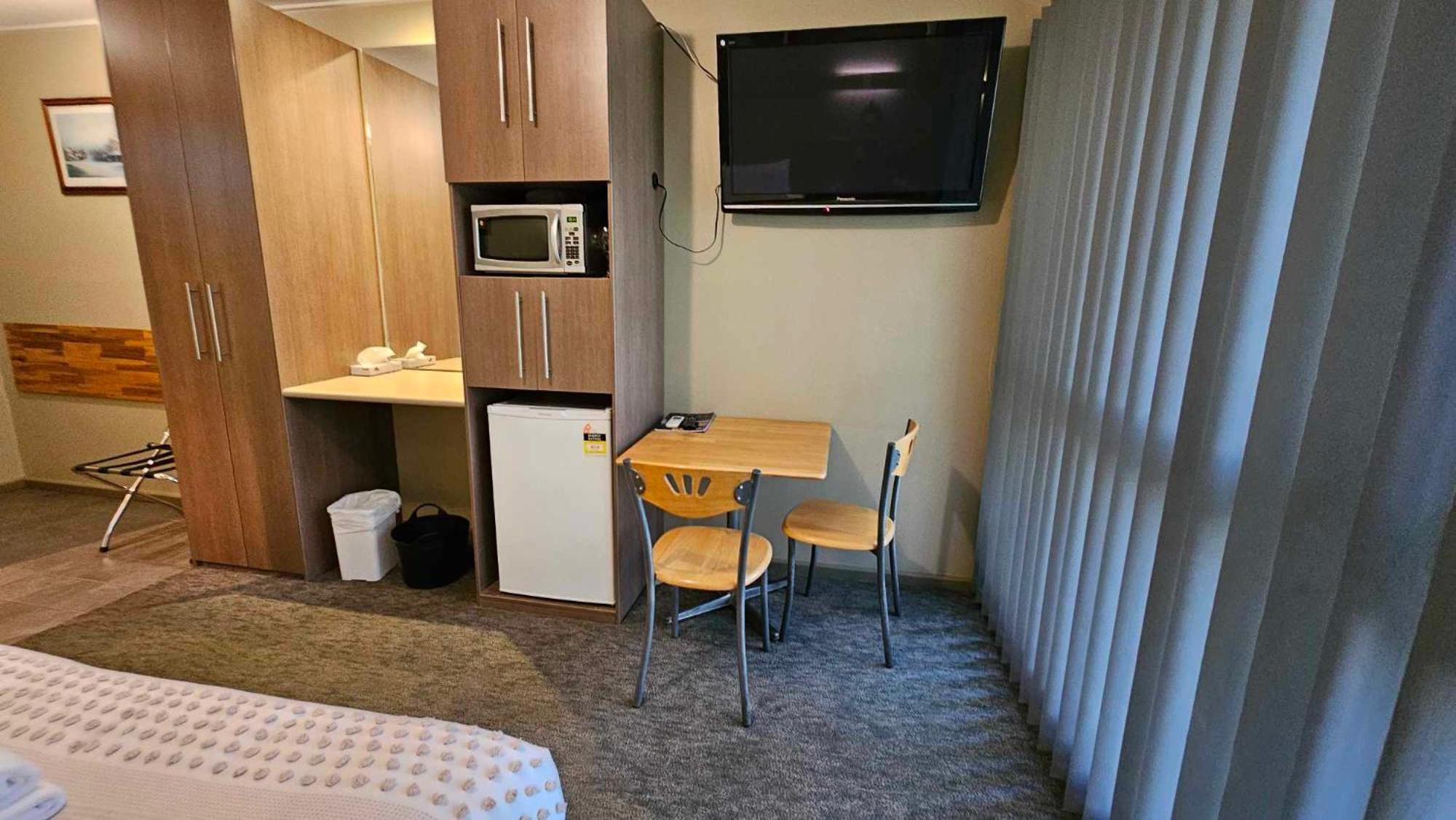 The Bright Motor Inn Экстерьер фото